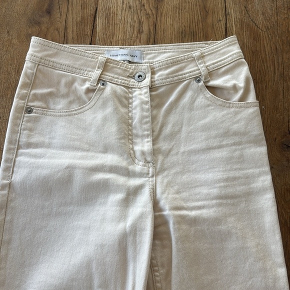 Something Navy Straight Leg Mom Jean - Picture 3 of 9